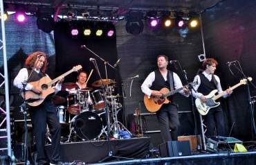 Acoustic Fun Orchestra live auf der Bühne