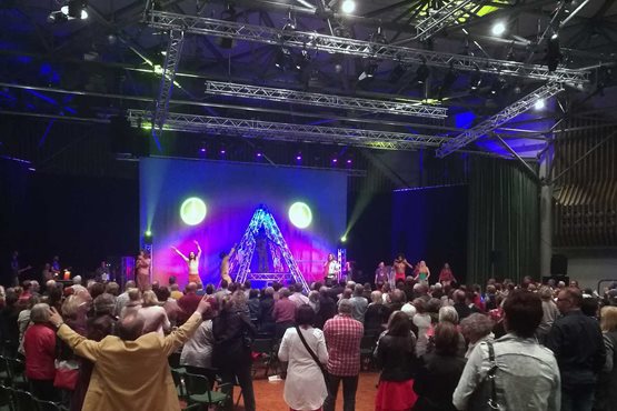 Aufführung von "Hair" in der Stadthalle Hagen