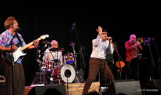 Knebels Affentheater live - Rocken bis qualmt