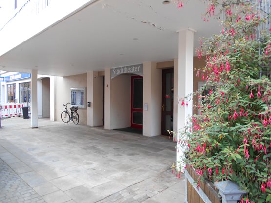 Eingang zum Stadttheater Wunstorf