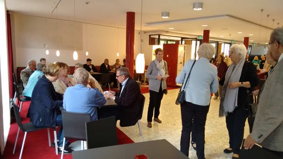 Foyer des Konzert- und Theatersaals