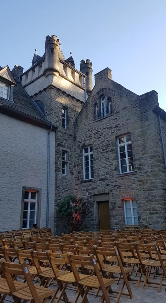 Wasserschloss - Hochformat