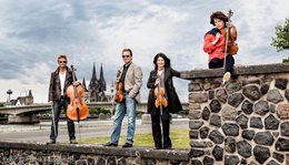 Logo Minguet Quartett mit Victor Villena/Bandoneon