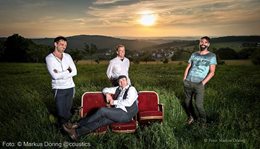Logo @coustics - eine feine Herrenband