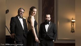 Logo Atos Trio und Stars der Sinti-Musikszene