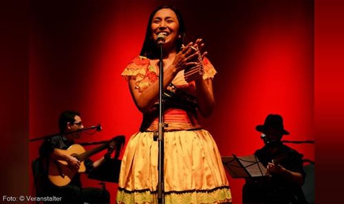 NIYIRETH ALARCÓN (COL)