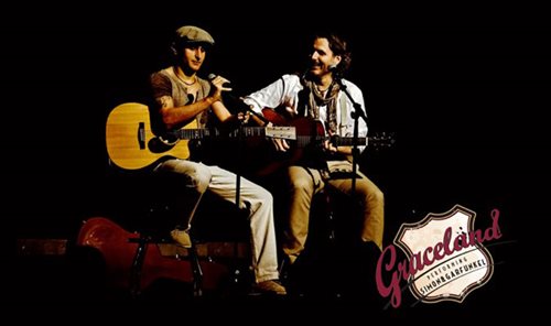 A Tribute to Simon & Garfunkel - Duo Graceland mit Gitarren auf der Bühne