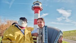 Logo Momsen & Brodowy - WATT NU?